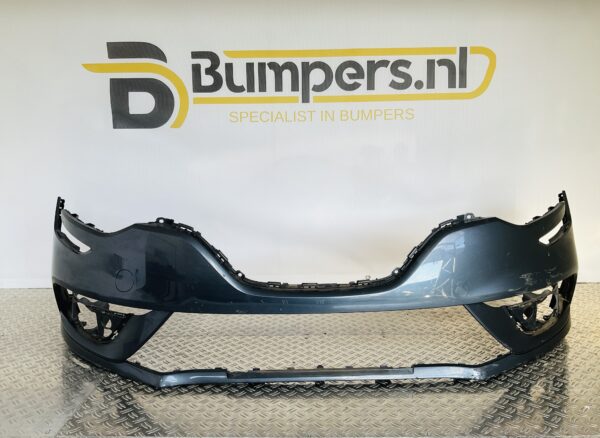 BUMPER Renault Megane 4 2016-2021 620225094R VOORBUMPER 2-F4-12670z