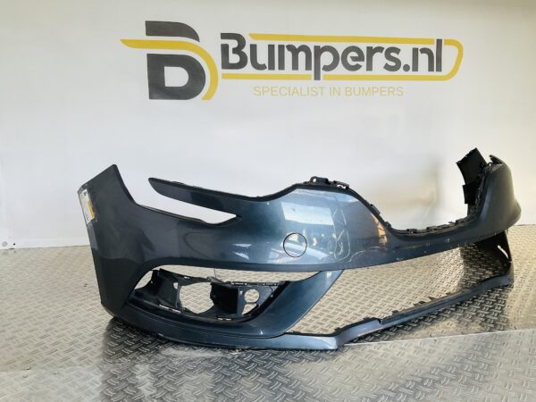 BUMPER Renault Megane 4 2016-2021 620225094R VOORBUMPER 2-F4-12670z
