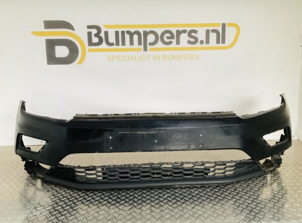 BUMPER Volkswagen Tiguan 5NA 2016-2020 5NA807221 VOORBUMPER 1-B8-12709z