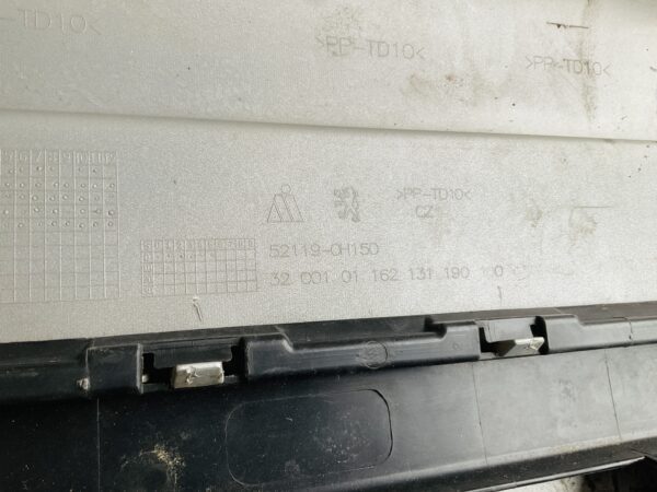 BUMPER Peugeot 108 2014-2024 52119-OH150 VOORBUMPER 2-J6-12856z