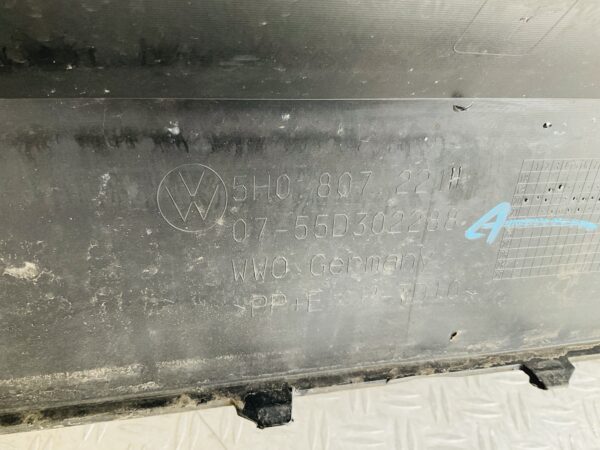Bumper Volkswagen Golf 8 2019-2024 5F0807221 Voorbumper 1-C7-13306R