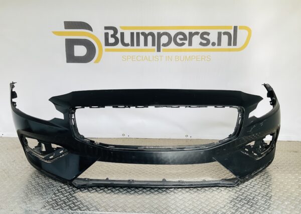 Bumper Volvo S60 V60 2018-2022 31690589 Voorbumper 1-E3-13386R