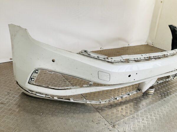 Bumper Volkswagen Passat B8 Facelift 4xpdc 2018-2021 3G0807221 Voorbumper 1-B8-13394R