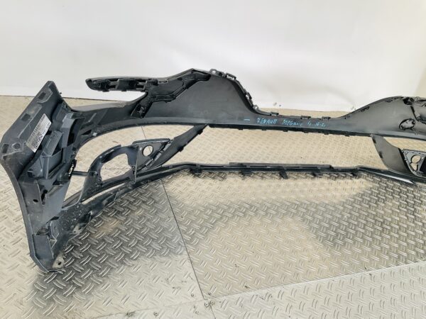 Bumper Renault Megane 4 2016-2021 620225094R Voorbumper 2-F4-13396R
