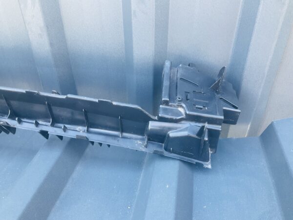 Bumper Houder Mercede A Klasse W176 A1768851500 Voorbumper Geleider MB-21232