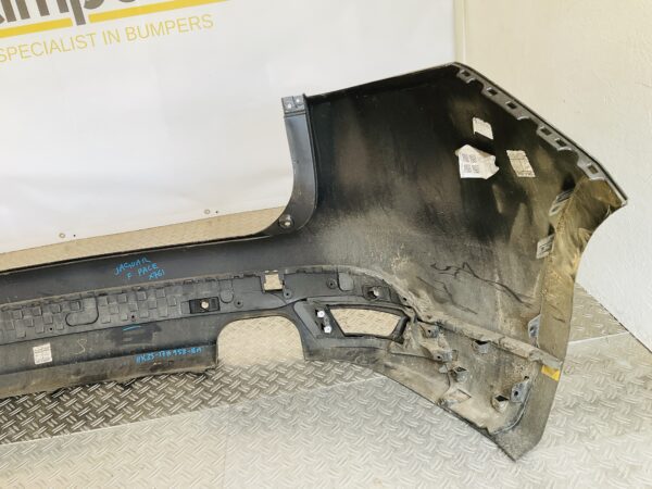 Bumper Jaguar F-Pace X761 HK83-17A958-BA Achterbumper 1-F10-13565R