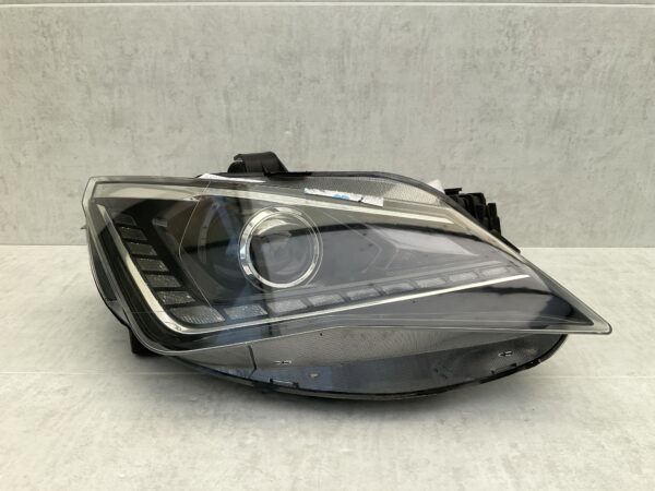 KOPLAMP SEAT IBIZA 6J LED XENON 6J1941008N 90035790 RECHTS SE-8264