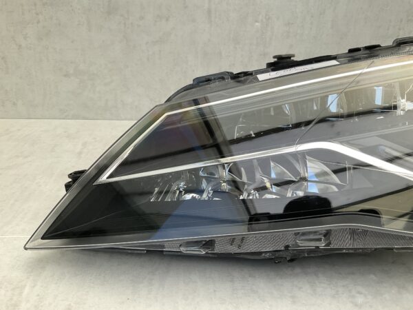 KOPLAMP SEAT LEON 5F FACELIFT 17-21 LED 5F1941007L LINKS SE-5393