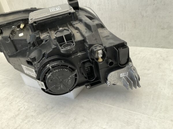 KOPLAMP SEAT LEON 5F FACELIFT 17-21 LED 5F1941007L LINKS SE-5393