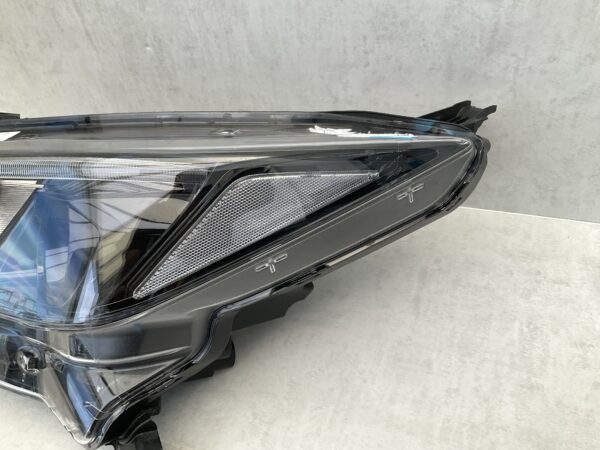 KOPLAMP NISSAN LEAF 2 FULL LED 260605SH0A LINKS NI-3845