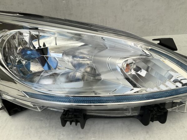 KOPLAMP NISSAN NV200 1EE011334-02 RECHTS NI-4383