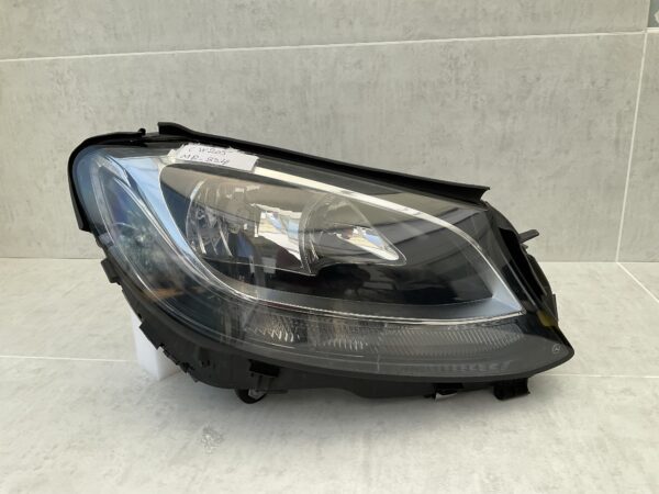 Koplamp Mercedes C Klasse W205 Halogeen Rechts A2059066502 MB-8241