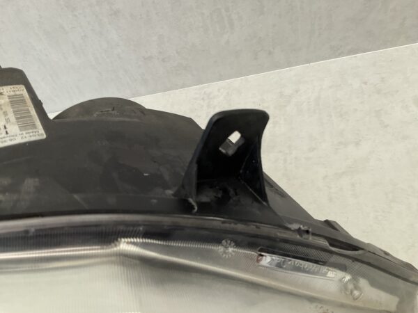 Koplamp Mercedes Vito Viano W639 Rechts A6398201961 MB-5059