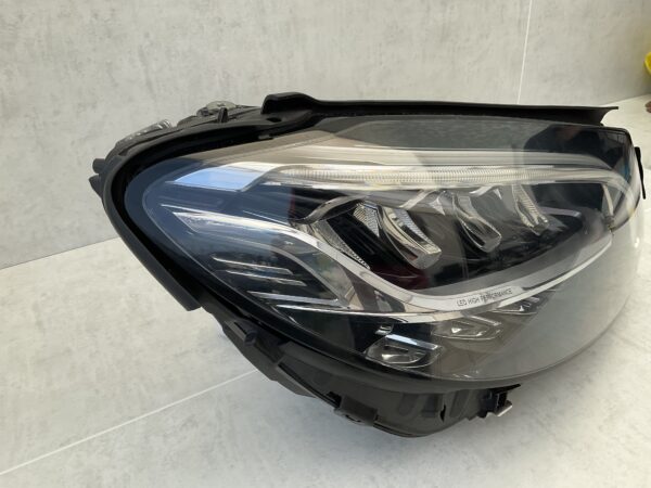 Koplamp Mercedes C Klasse W205 Facelift Full High Led A2059062206 KZ Rechts MB-5097