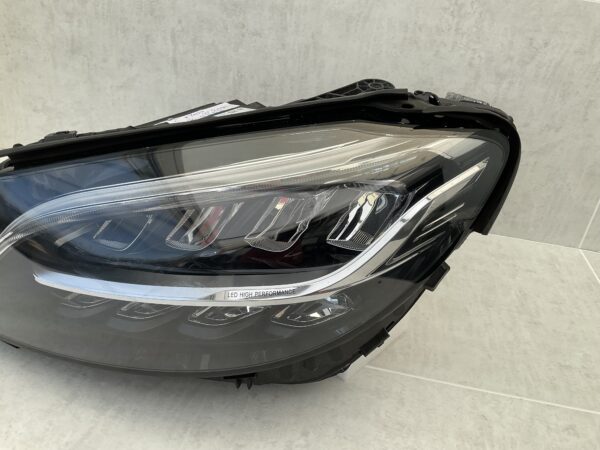 KOPLAMP MERCEDES C KLASSE W205 HIGH LED PERORMANCE FACELIFT 17-21 A2059065906 KZ MB-4353