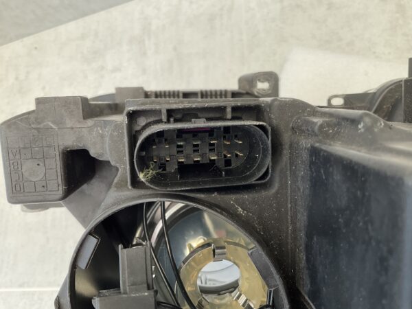 KOPLAMP MERCEDES C KLASSE W204 XENON LENS A2048260991 MB-4643