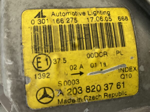 KOPLAMP MERCEDES C KLASSE W203 XENON A2038203761 LINKS MB-5116