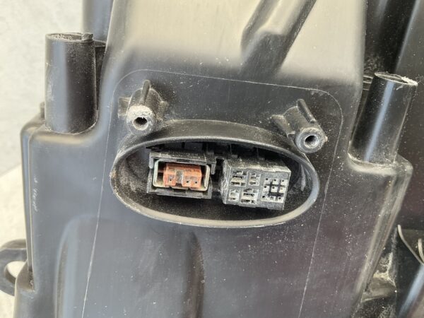 KOPLAMP MERCEDES E KLASSE W212 E350  1ZT01080022 RECHTS MB-4334