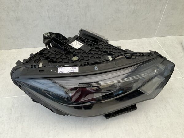 KOPLAMP MERCEDES W295 EQS DIGITAL LIGHT A2959066600 RECHTS MB-5179