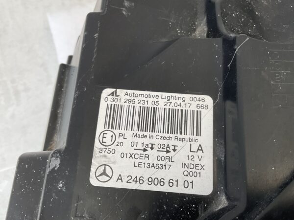 KOPLAMP MERCEDES B KLASSE W246 HIGH LED A2469066101 LINKS MB-5620