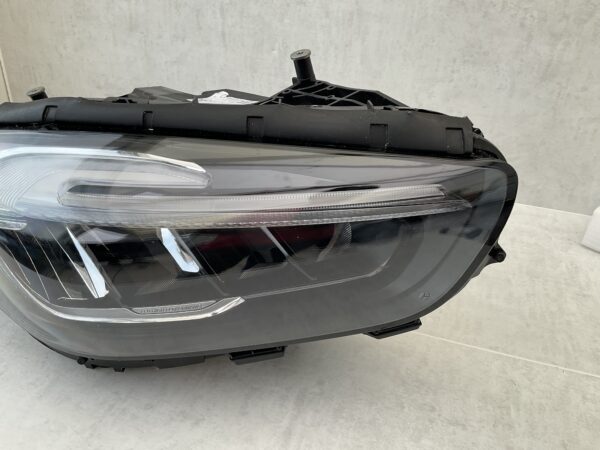 KOPLAMP MERCEDES B KLASSE W247 HIGH LED PERF A2479061004 RECHTS MB-3288