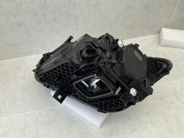 KOPLAMP MERCEDES B KLASSE W247 HIGH LED PERF A2479061004 RECHTS MB-3288