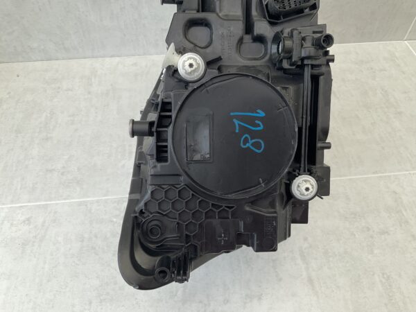 KOPLAMP MERCEDES B KLASSE W247 FACELIFT MULTIBEAM LED A2479061304 LINKS MB-4164