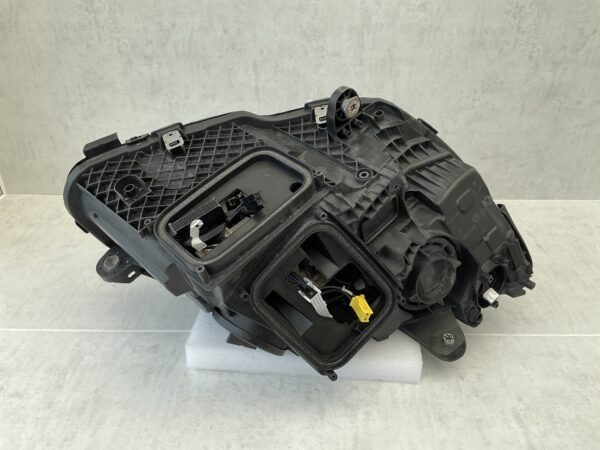 KOPLAMP MERCEDES C KLASSE W205 FACELIFT MULTIBEAM A2059068505KZ LINKS MB-3247