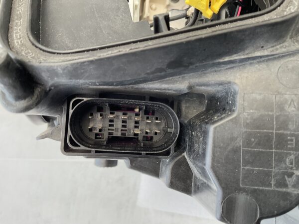 KOPLAMP MERCEDES C KLASSE W205 FACELIFT MULTIBEAM A2059068505KZ LINKS MB-3247