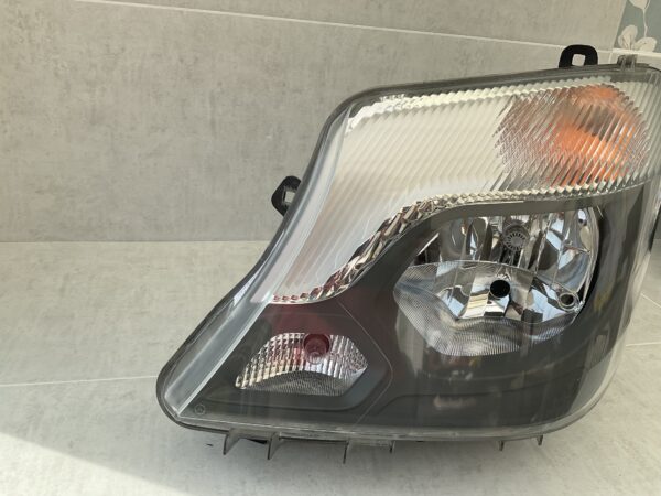KOPLAMP MERCEDES W906 SPRINTER FACELIFT A9068205600 LINKS MB-5406