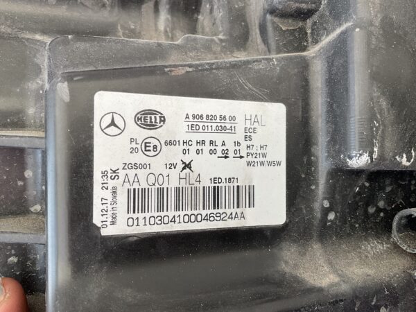 KOPLAMP MERCEDES W906 SPRINTER FACELIFT A9068205600 LINKS MB-5406