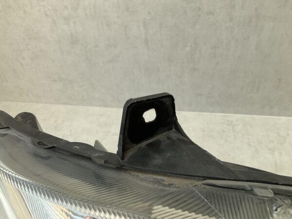 KOPLAMP MERCEDES W906 SPRINTER A9068200261 RECHTS MB-4180