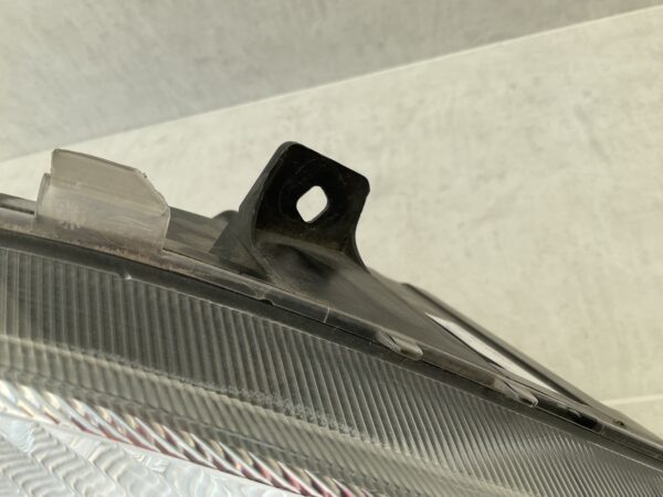 KOPLAMP MERCEDES W906 SPRINTER A9068200261 RECHTS MB-4180