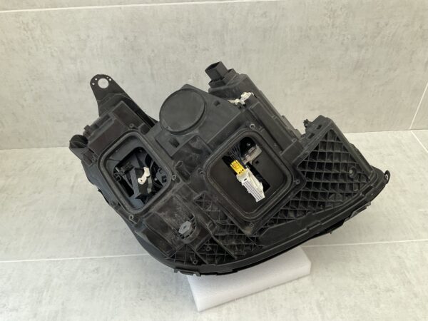 KOPLAMP MERCEDES E KLASSE W213 MULTIBEAM LED A2139064704KZ LINKS MB-4722