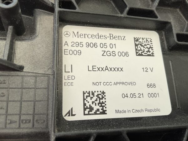 KOPLAMP MERCEDES EQS W297 W295 DIGITAL LIGHT A2959060501 LINKS MB-5209
