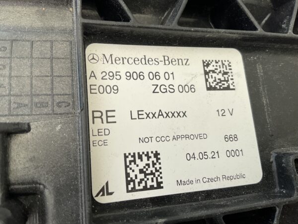 KOPLAMP MERCEDES EQS W297 W295 DIGITAL LIGHT A2959060601 RECHTS MB-5204