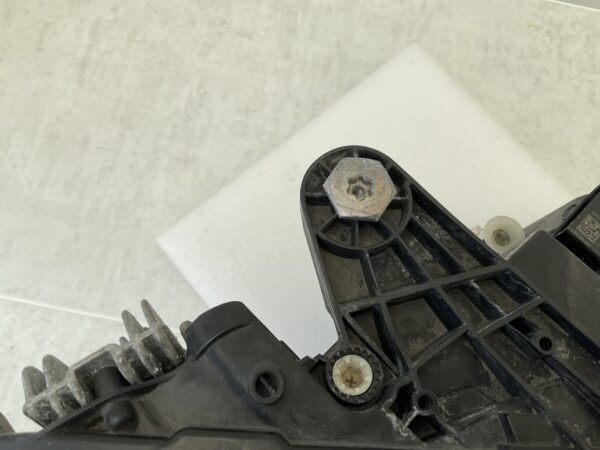 KOPLAMP MERCEDES C KLASSE W205 FACELIFT HIGH LED A2059068005KZ RECHTS MB-4791