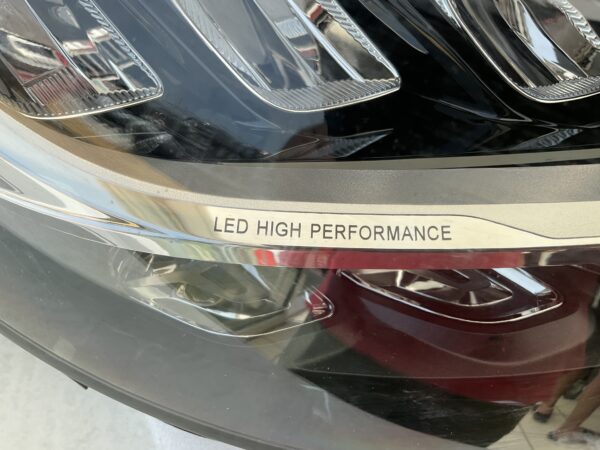 KOPLAMP MERCEDES C KLASSE W205 FACELIFT HIGH LED A2059068005KZ RECHTS MB-4791