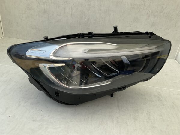 KOPLAMP MERCEDES B KLASSE W247 HIGH PERF LED A2479061004 RECHTS MB-4692