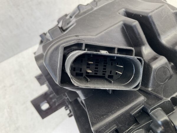 KOPLAMP MERCEDES B KLASSE W247 HIGH PERF LED A2479061004 RECHTS MB-4692
