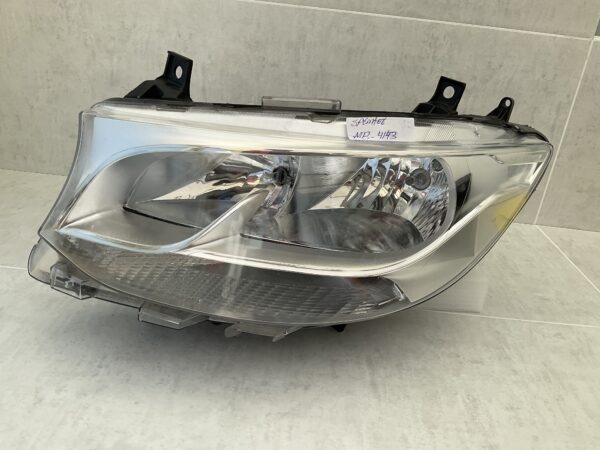 KOPLAMP MERCEDES W907 W910 SPRINTER LED A9109060000 LINKS MB-4143N