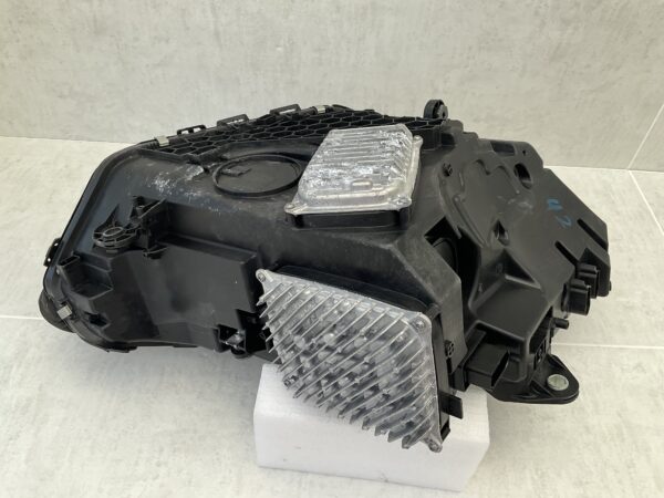 KOPLAMP MERCEDES EQS W295 DIGITAL LIGHT A2959062301 LINKS MB-5177