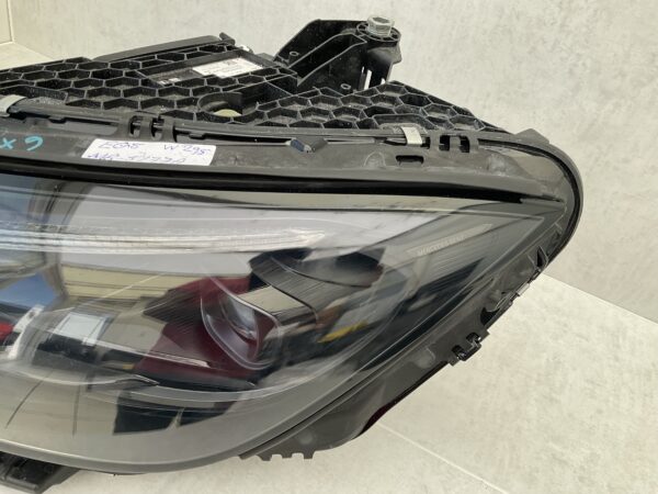 KOPLAMP MERCEDES EQS W295 DIGITAL LIGHT A2959062301 LINKS MB-5177A