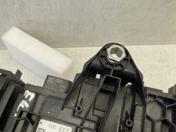 KOPLAMP MERCEDES EQS W295 DIGITAL LIGHT A2959062301 LINKS MB-5177A