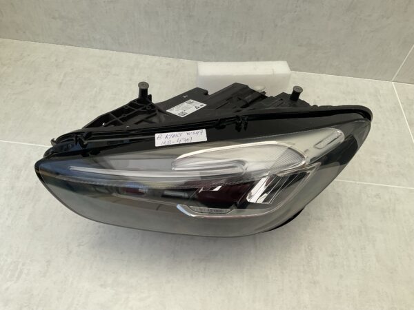 KOPLAMP MERCEDES B KLASSE W247 HIGH PERF LED A2479060904 LINKS MB-4701