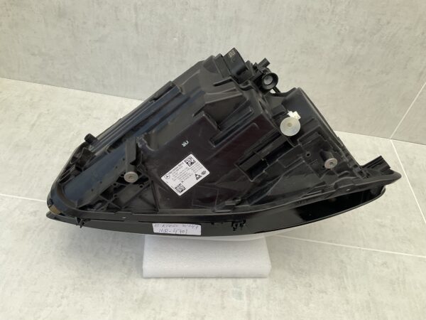 KOPLAMP MERCEDES B KLASSE W247 HIGH PERF LED A2479060904 LINKS MB-4701