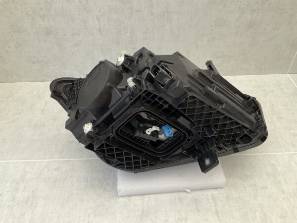 KOPLAMP MERCEDES B KLASSE W247 MULTIBEAM LED A2479061304 LINKS MB-3647