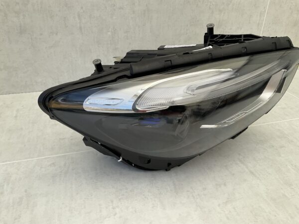 KOPLAMP MERCEDES B KLASSE W247 MULTIBEAM LED A2479061304 RECHTS MB-3647