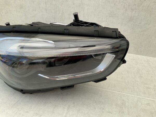 KOPLAMP MERCEDES B KLASSE W247 MULTIBEAM LED A2479061304 RECHTS MB-3647