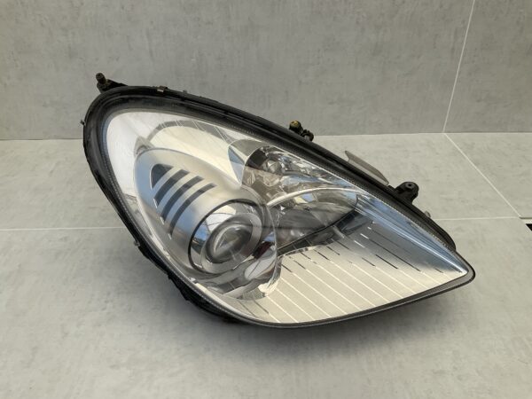 KOPLAMP MERCEDES SLK R171 XENON A0028202426 RECHTS MB-8157